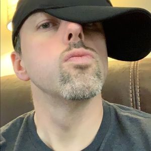 Meet your Posher, Jonathan